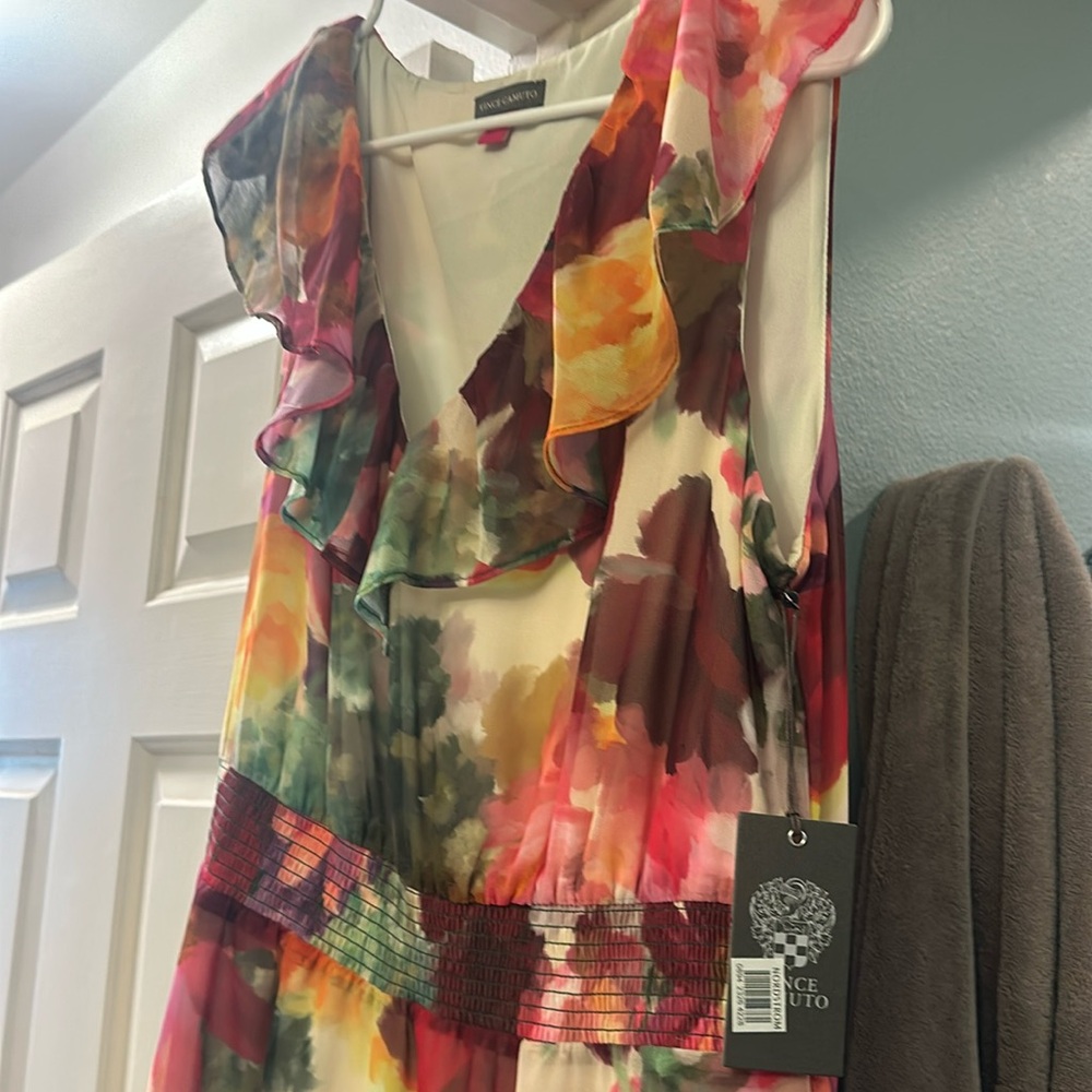 NWT gorgeous dress
